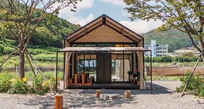 Namhae Chojun Bada Forest Glamping