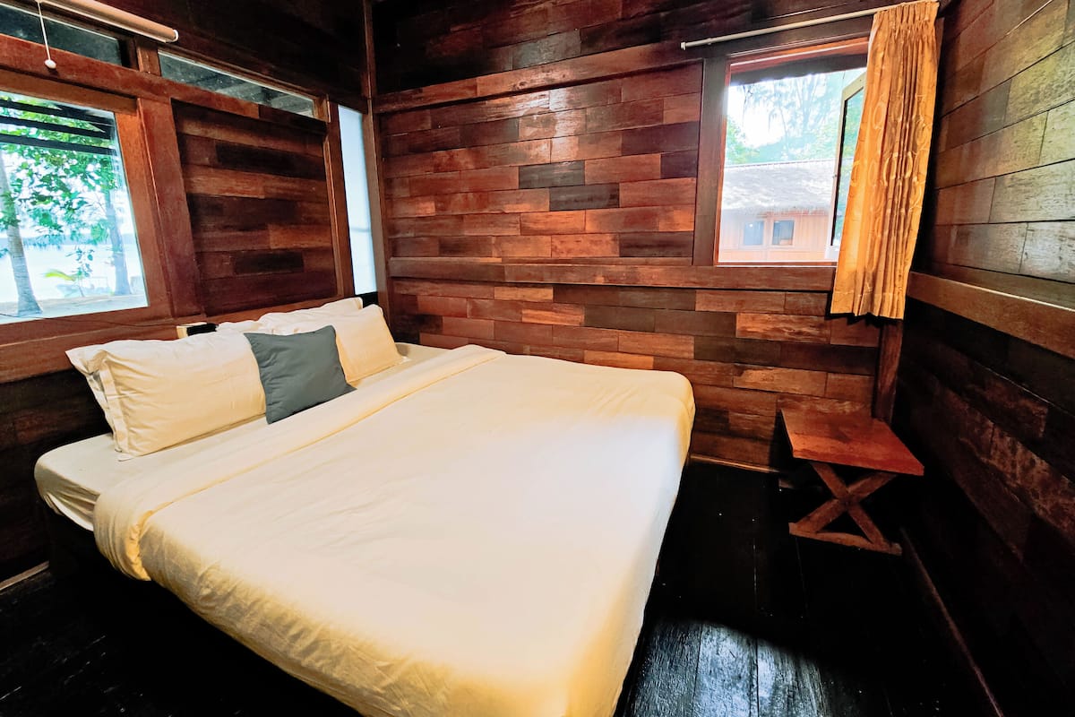 Family Room, Sea View | In-room safe, free WiFi