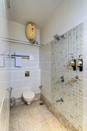 Superior Double Room | Bilik Mandi