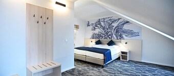 Merlot Hotel