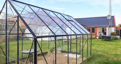 6 Person Holiday Home in Gedser