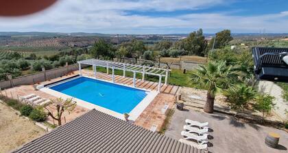 Holiday Home 'Los Rosales De La Palmilla' with Private Pool, Balcony and Air Conditioning