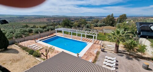 Holiday Home 'Los Rosales De La Palmilla' with Private Pool, Balcony and Air Conditioning