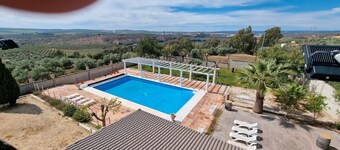 Maison de vacances 'Los Rosales De La Palmilla' avec piscine privée, balcon et climatisation