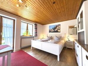 7 Schlafzimmer, kostenloses WLAN, Bettwäsche
