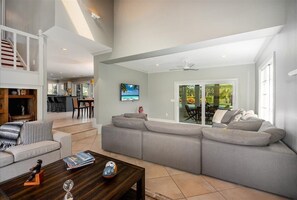Smart TV, fireplace, offices, computer monitors