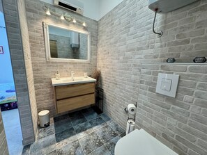 Interior - App Jugo (Jadranovo)