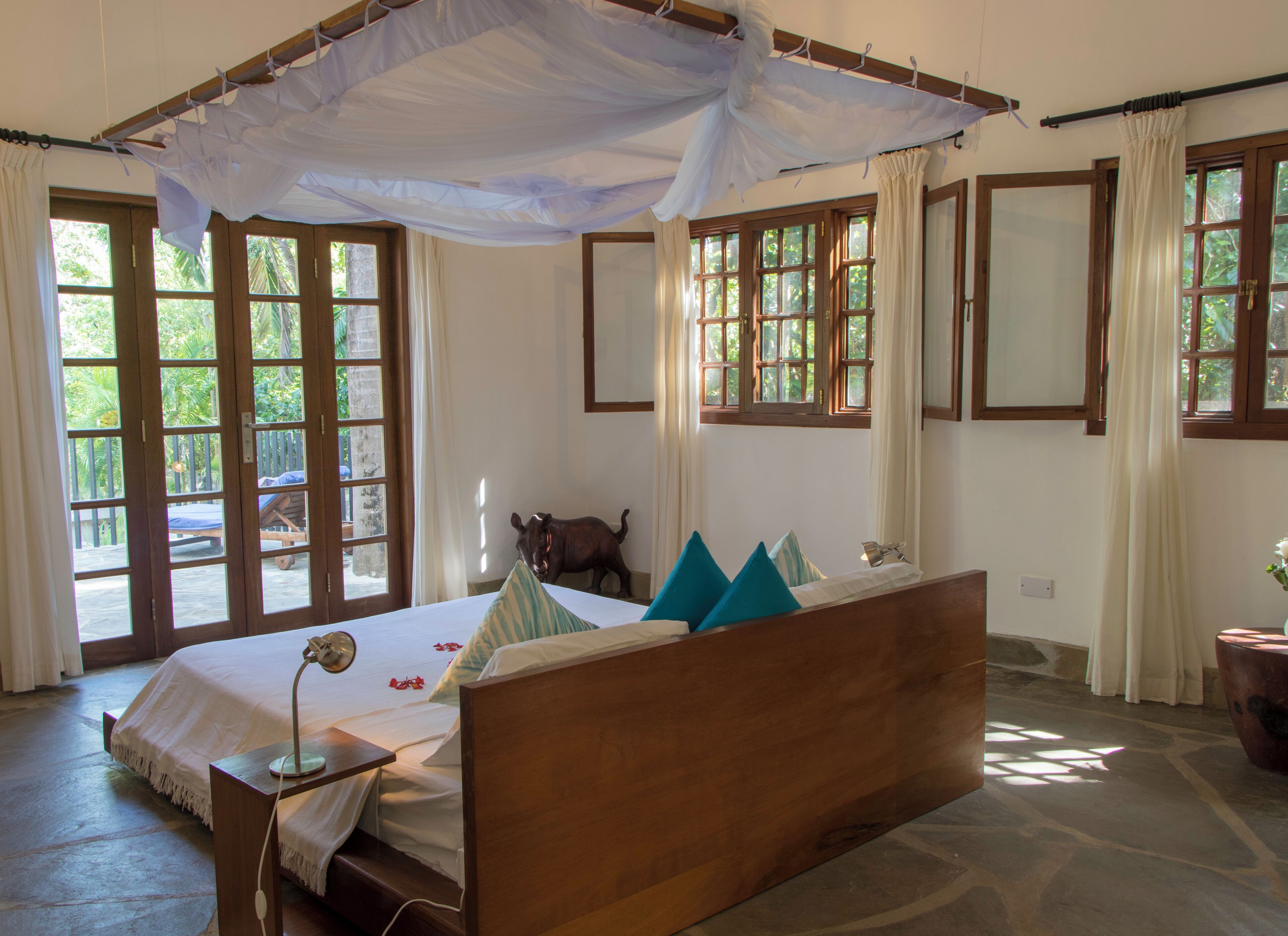 4 عدّة غرف نوم وواي فاي