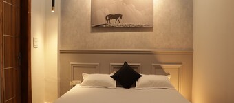 Let'stay Sector 112 Noida