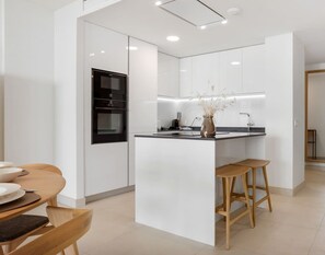 Private kitchen - Hermanos | Sea views - pool - terrace (La Cala de Mijas)