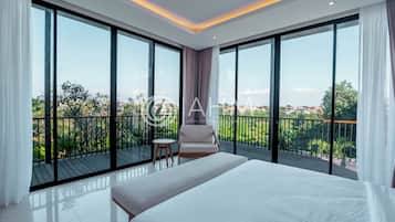 Luxury Villa, 4 Bedrooms, Private Pool | Premium bedding, desk, laptop workspace, iron/ironing board