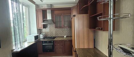 Comfort Apartment, City View | Private kitchen