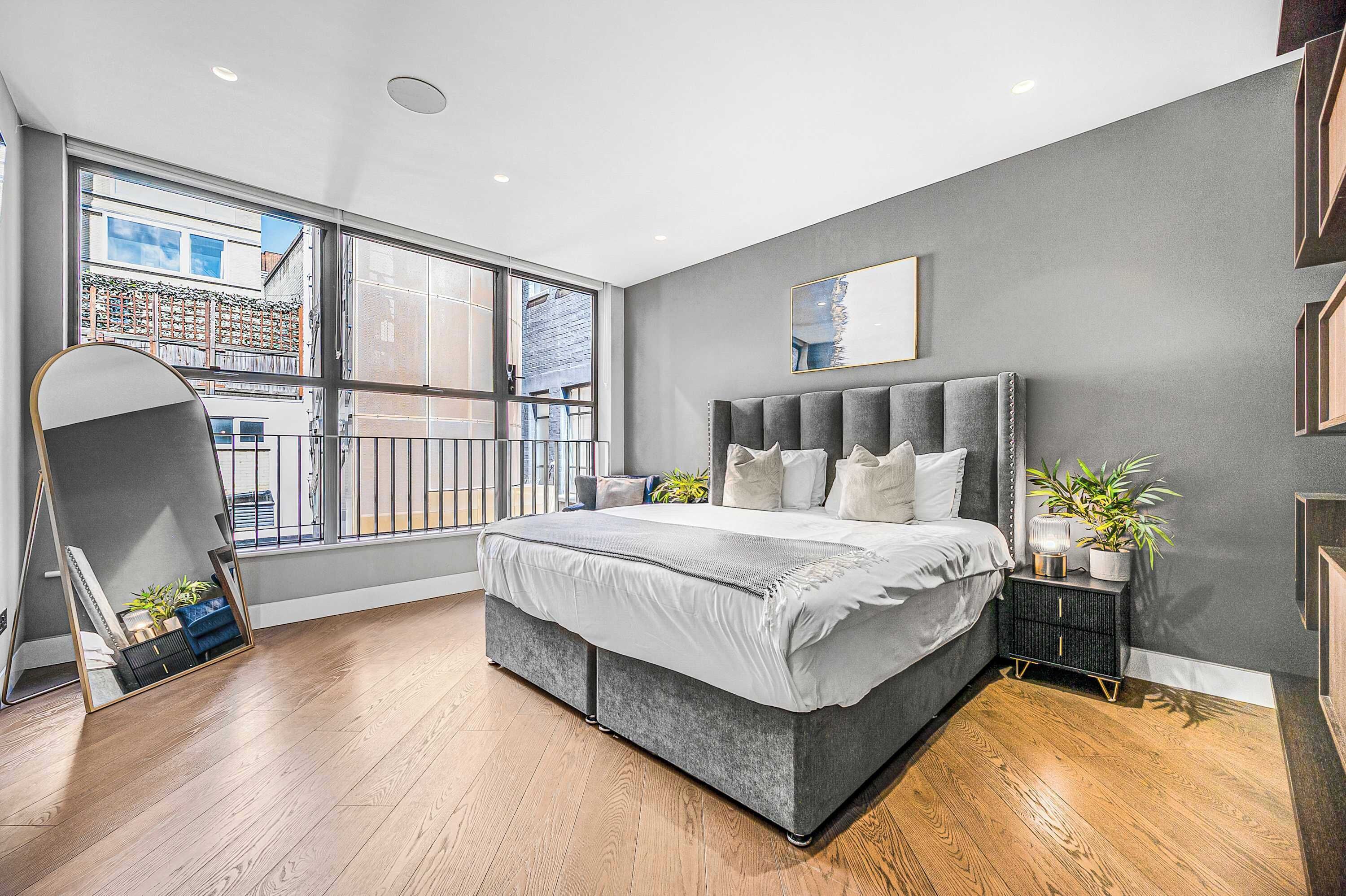 2 habitaciones, tabla de planchar con plancha, cuna de viaje y wifi 