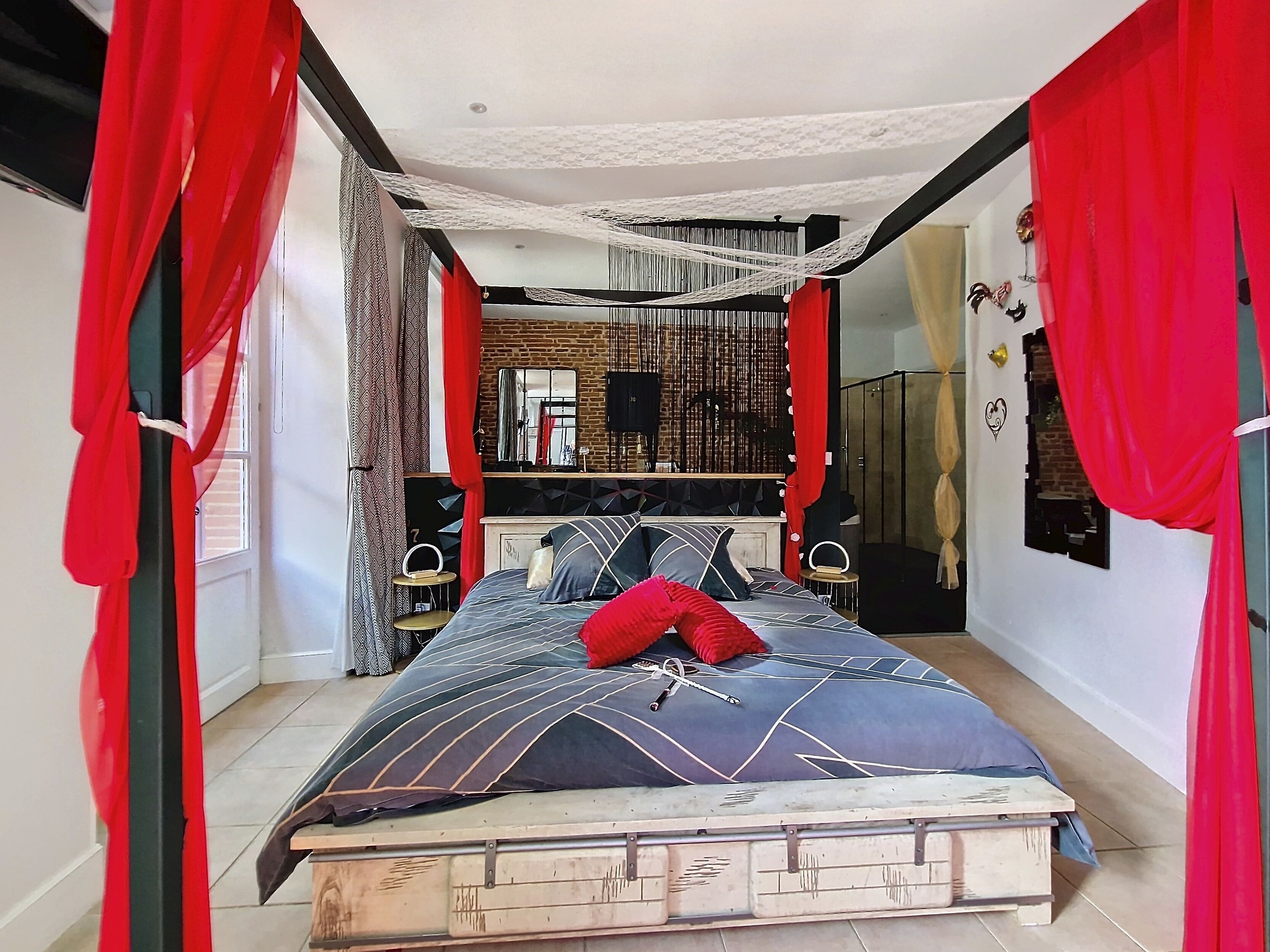 Deluxe Suite, Patio, Garden View