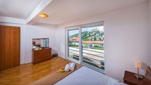 2 habitaciones y caja de seguridad en la habitación