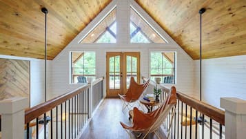 Cabin, Multiple Beds, Hot Tub, Garden View (Sugarberry Farm) | Interior