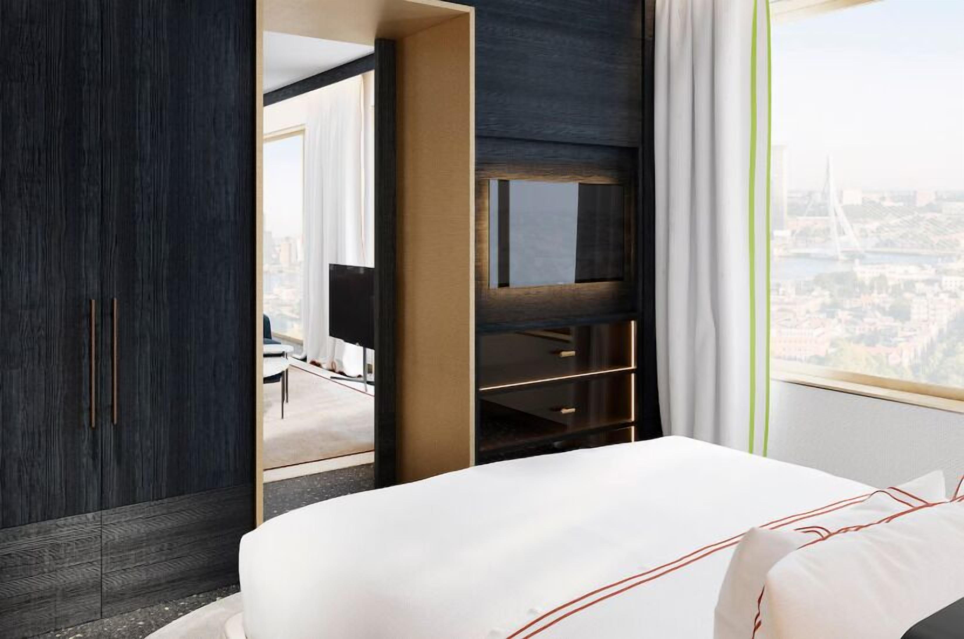 In-room safe, desk, iron/ironing board, free WiFi