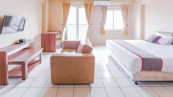 Deluxe Double Room | Free WiFi, bed sheets