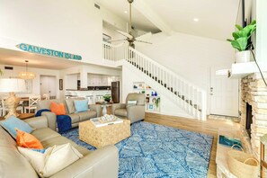 TV, fireplace, offices