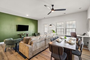 Townhome | Dining room - Luxe 3BR Townhouse Mins to Uptown CLT (Charlotte)