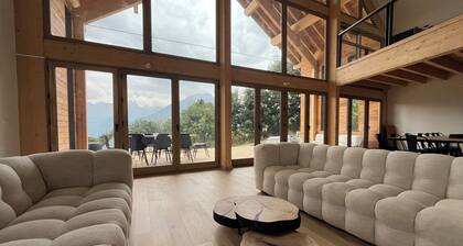 ✨ Black Arves Luxury Lodge - Exceptional chalet in Fontcouverte-La Toussuire ✨