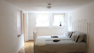 2 camere, ferro/asse da stiro, Wi-Fi, lenzuola