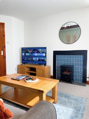 Interior - Borders Retreat, Cosy 1 Bed Flat - near M6 Jct45, A75, Gretna & Carlisle (Longtown)