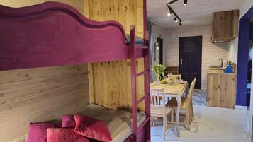 1 bedroom, iron/ironing board, WiFi, bed sheets