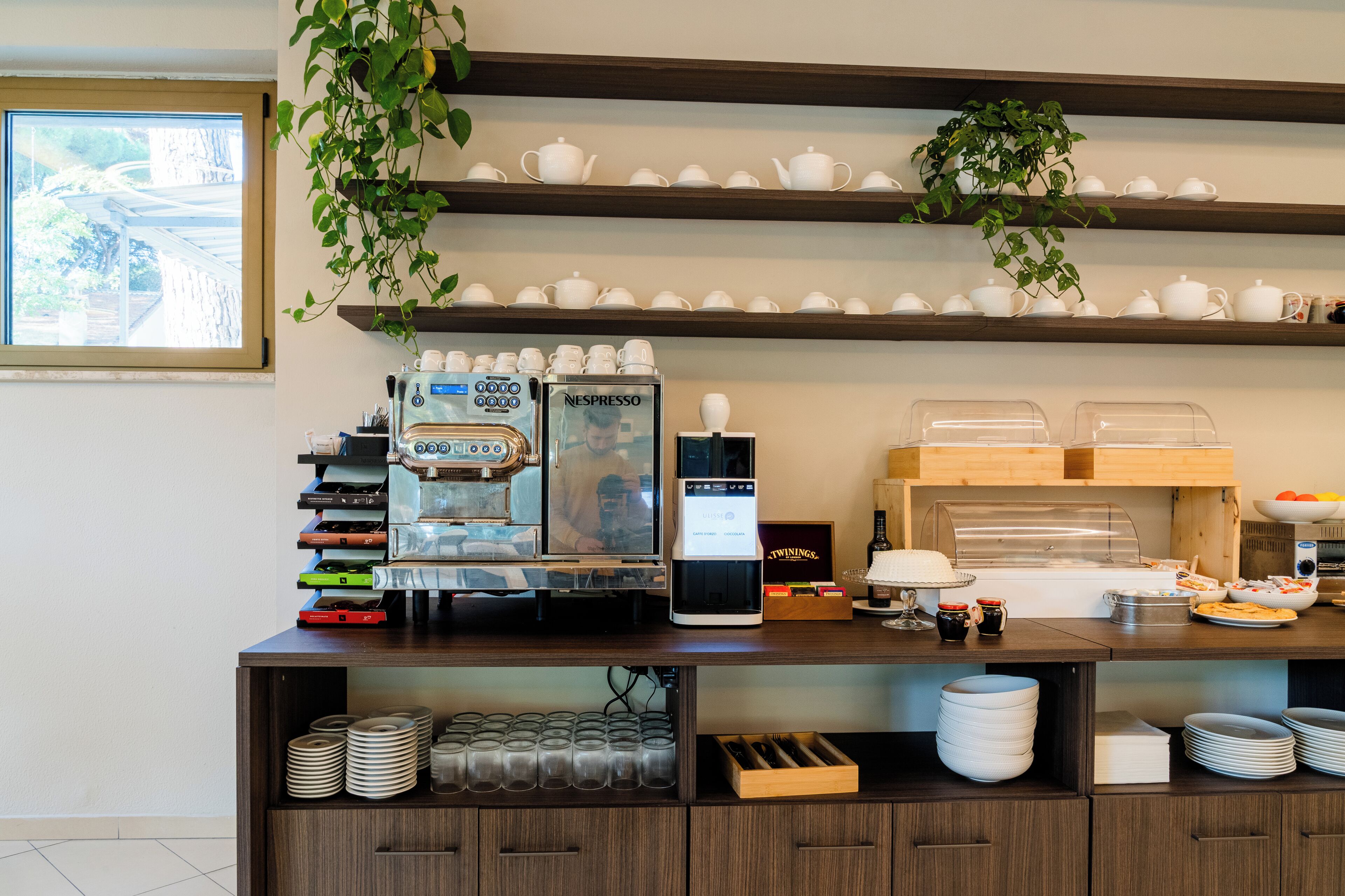 Tägliches inbegriffenes Frühstücksbuffet