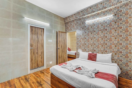 Apartamento de lujo, vistas a la ciudad | Sistema de insonorización y wifi gratis. Season4 Residences 1-BHK furnished appt