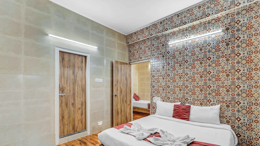 Season4 Residences 1-BHK furnished appt