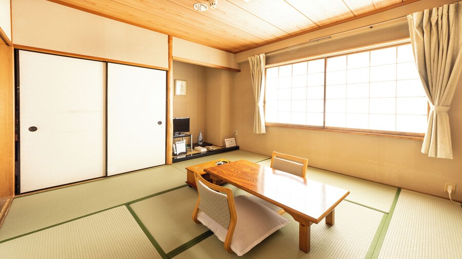 Matsuura City Hotel