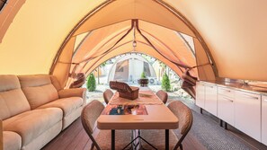 Basic Room, 1 Bedroom (Maple Room 1 (Private BBQ)) - Muju Land Camping Glamping (Muju)