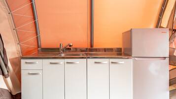 Basic Room, 1 Bedroom (Maple Room 7(Private BBQ)) | 1 bedroom, free WiFi