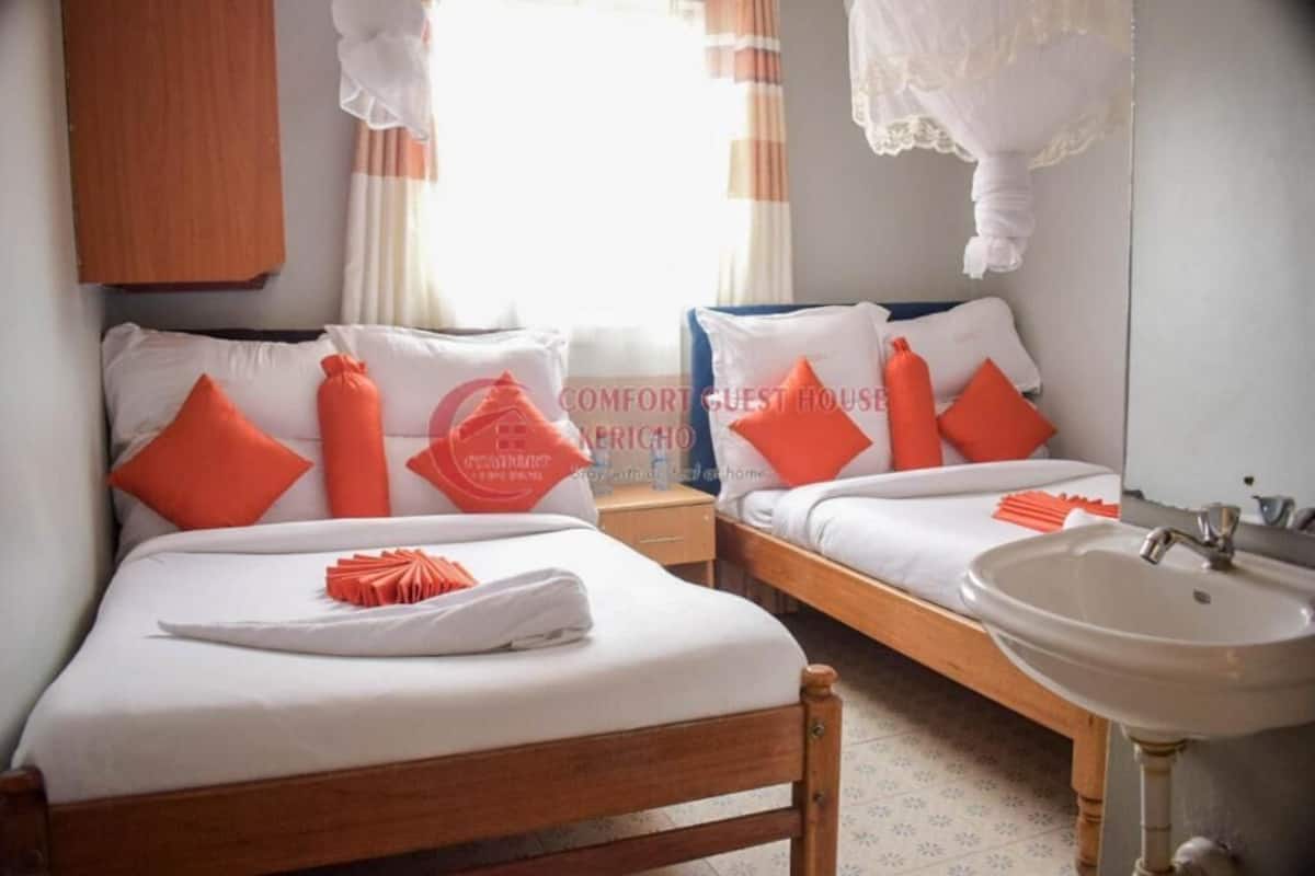 Kamar Twin Deluks | Didekorasi berbeda-beda dan dilengkapi dengan perabotan berbeda-beda