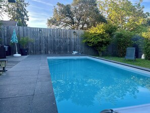 Piscine extérieure, piscine chauffée