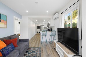 Téléviseur connecté, bureau