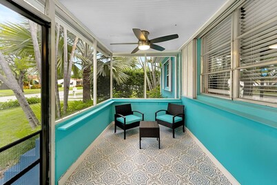 The Palm House in Hollywood