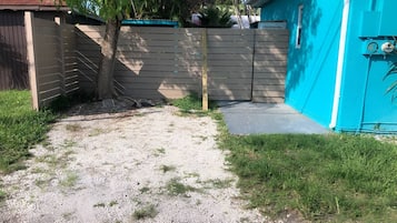 House | 1 bedroom