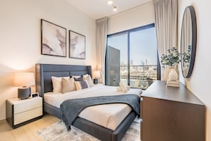 1 bedroom, in-room safe, iron/ironing board, free WiFi