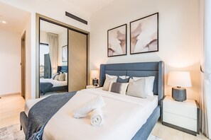 1 bedroom, in-room safe, iron/ironing board, free WiFi