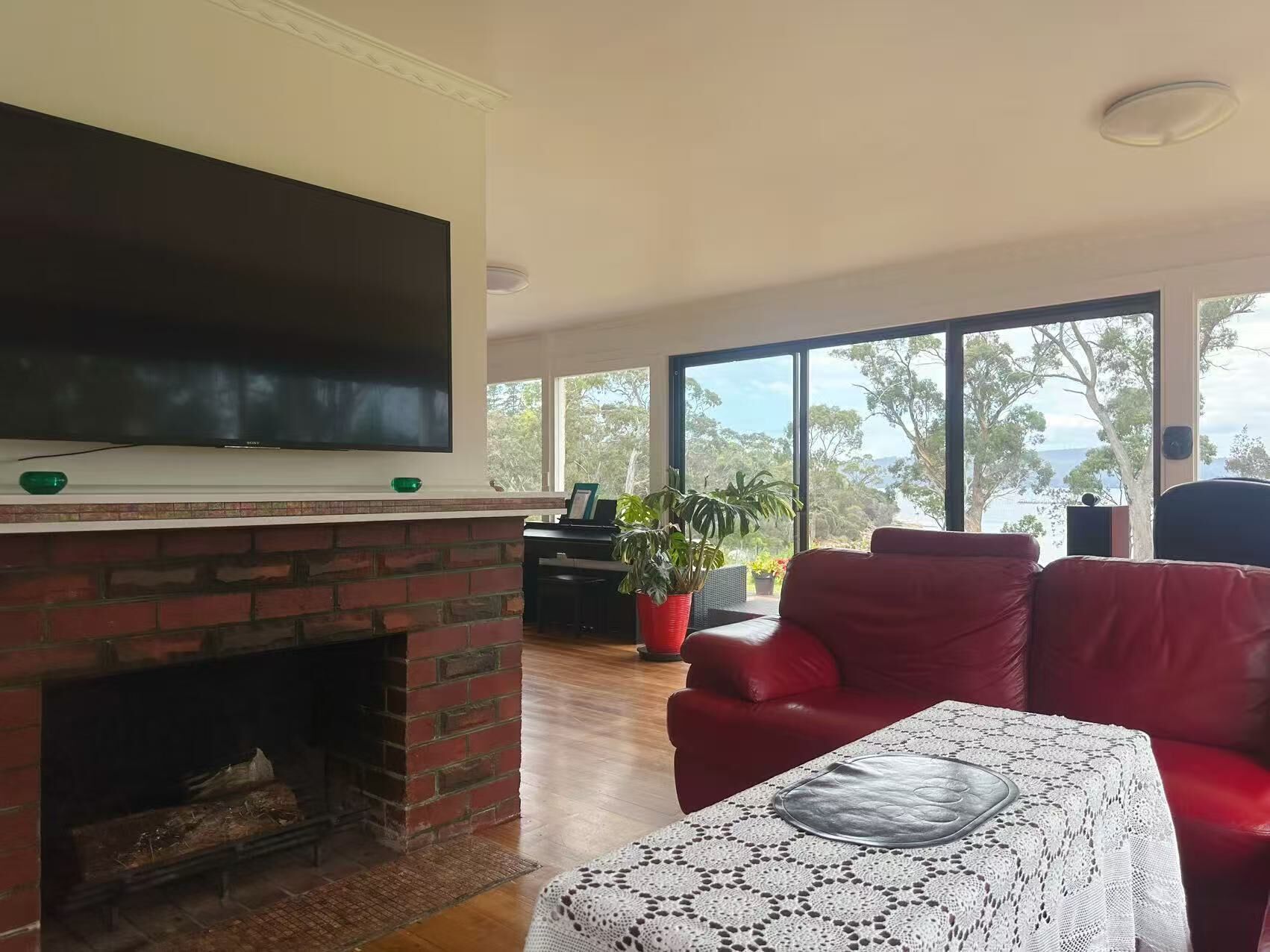 Seaside Retreat  A Hidden Gem By The Ocean - Tasmania