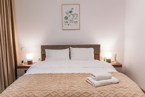 2 多间卧室、熨斗/熨衣板、WiFi、床单