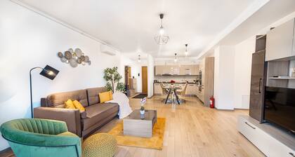 Garden side Emma accommodation in Monarh Tower