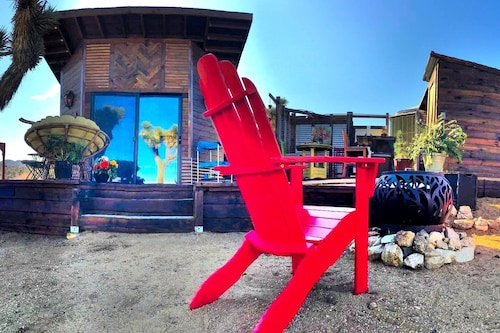 Unique Yucca Valley Rental Ideal for Romantic Getaways in California