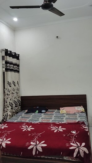 ห้องลักซ์ชัวรี่ | โต๊ะทำงาน, เตียงเสริม/เปล, Wi-Fi ฟรี, ผ้าปูที่นอน