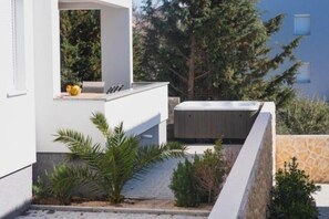 Deluxe-Maisonette, 2 Schlafzimmer | Terrasse/Patio