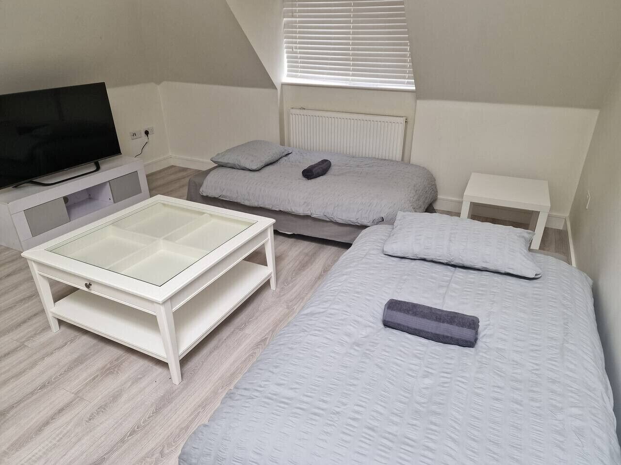 Iron/ironing board, travel crib, WiFi, bed sheets