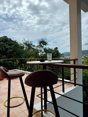 Balcony - Jungle House Phuket - Seaview Retreat (Patong)