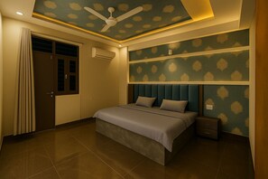 Tabla de planchar con plancha y wifi gratis 